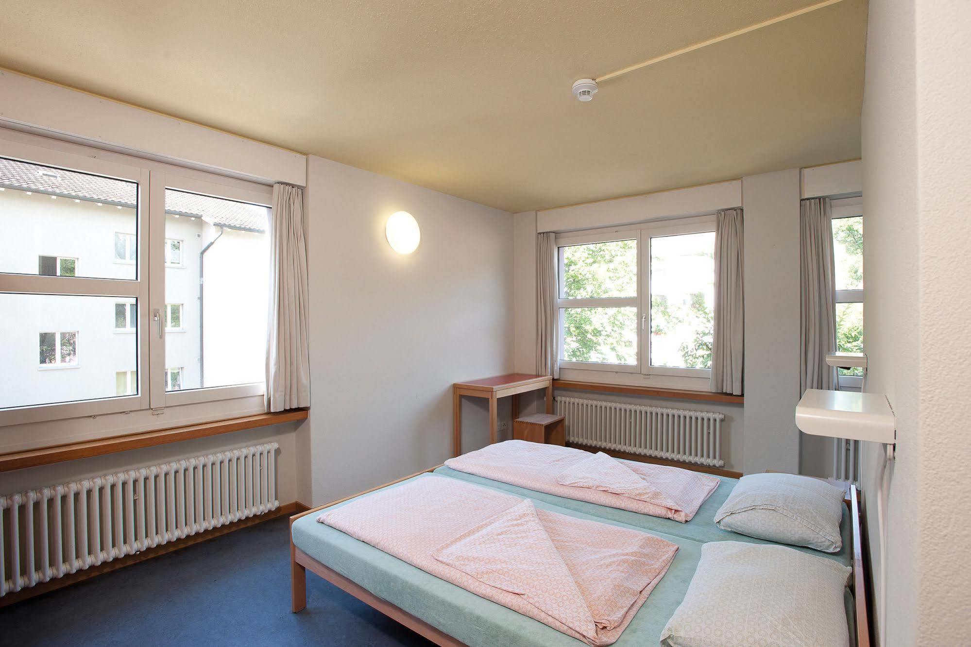 Zurich Youth Hostel Exterior photo