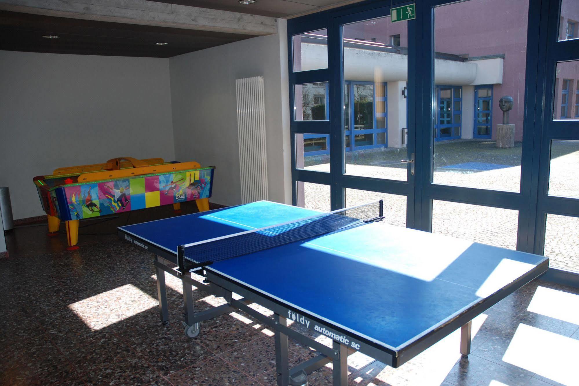 Zurich Youth Hostel Exterior photo